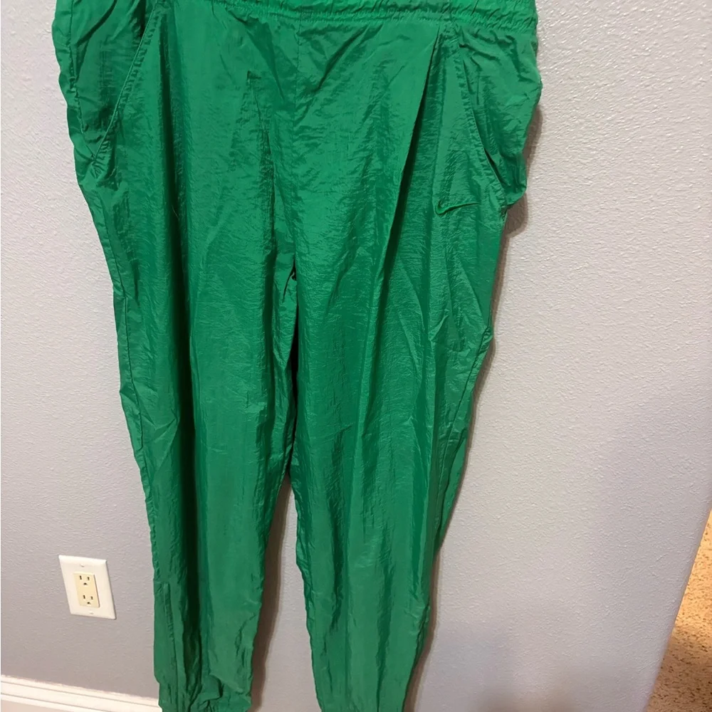 90s NIKE Nylon Track Pants Womens Large Green Vintage - Leisure - unique